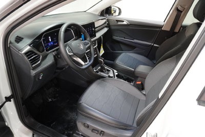 2027 Volkswagen Taos 1.5T SE Black