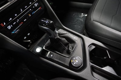2027 Volkswagen Taos 1.5T SE Black