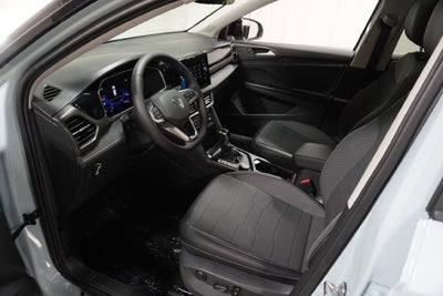 2027 Volkswagen Taos 1.5T SE Black