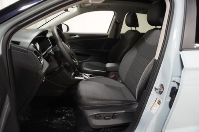 2027 Volkswagen Taos 1.5T SE Black