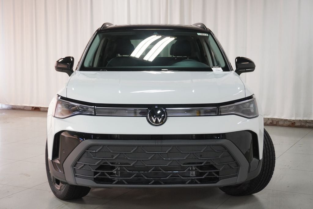 2027 Volkswagen Taos 1.5T SE Black