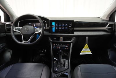2027 Volkswagen Taos 1.5T SE Black