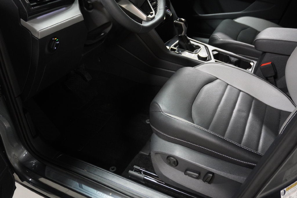 2023 Volkswagen Taos 1.5T SEL