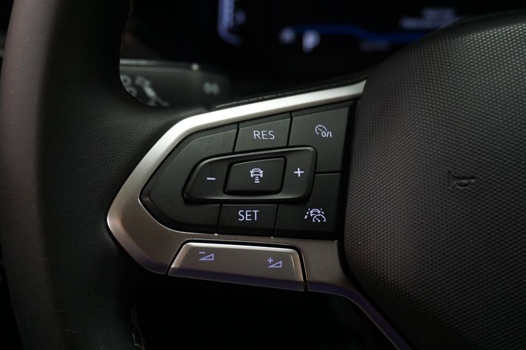 2022 Volkswagen Taos 1.5T SEL