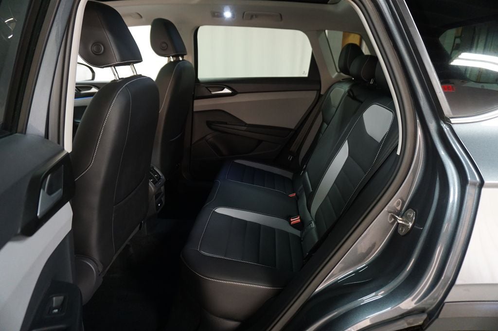2023 Volkswagen Taos 1.5T SEL