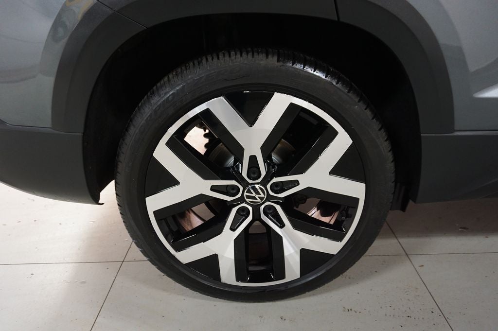2023 Volkswagen Taos 1.5T SEL