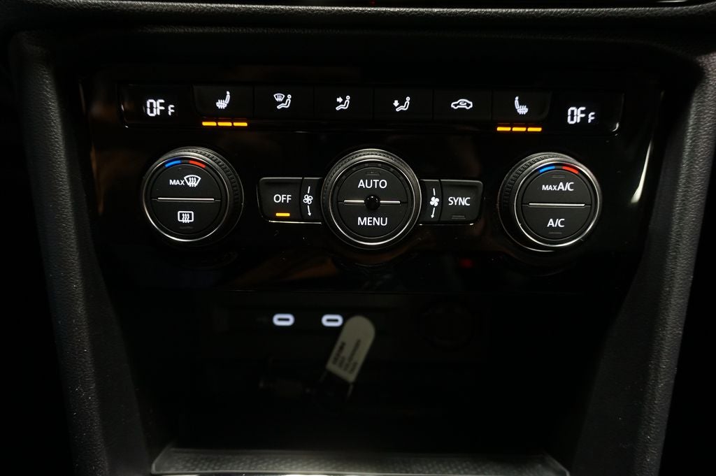 2023 Volkswagen Taos 1.5T SEL