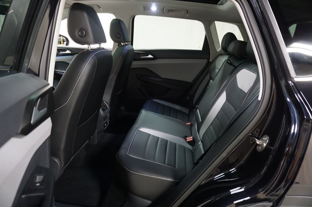 2023 Volkswagen Taos 1.5T SEL