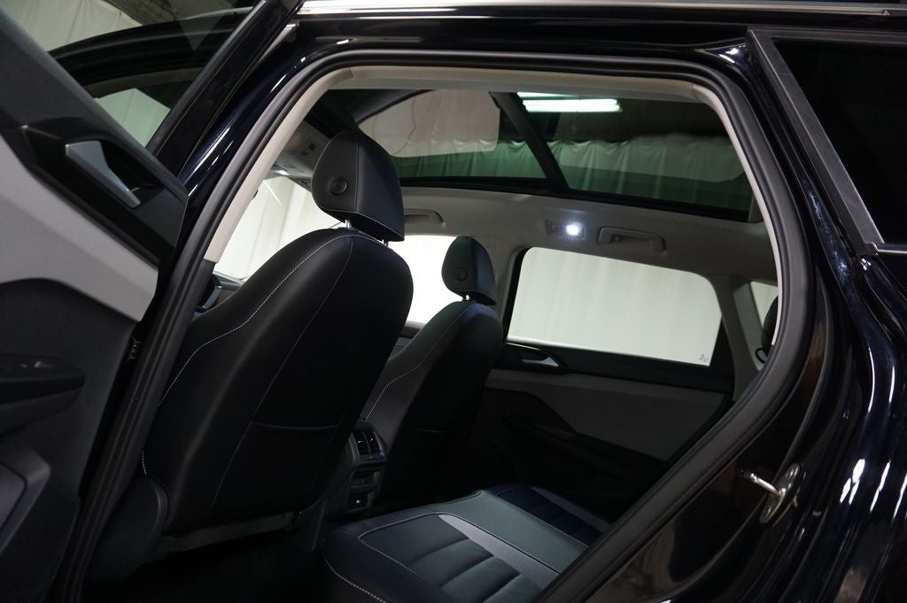 2023 Volkswagen Taos 1.5T SEL