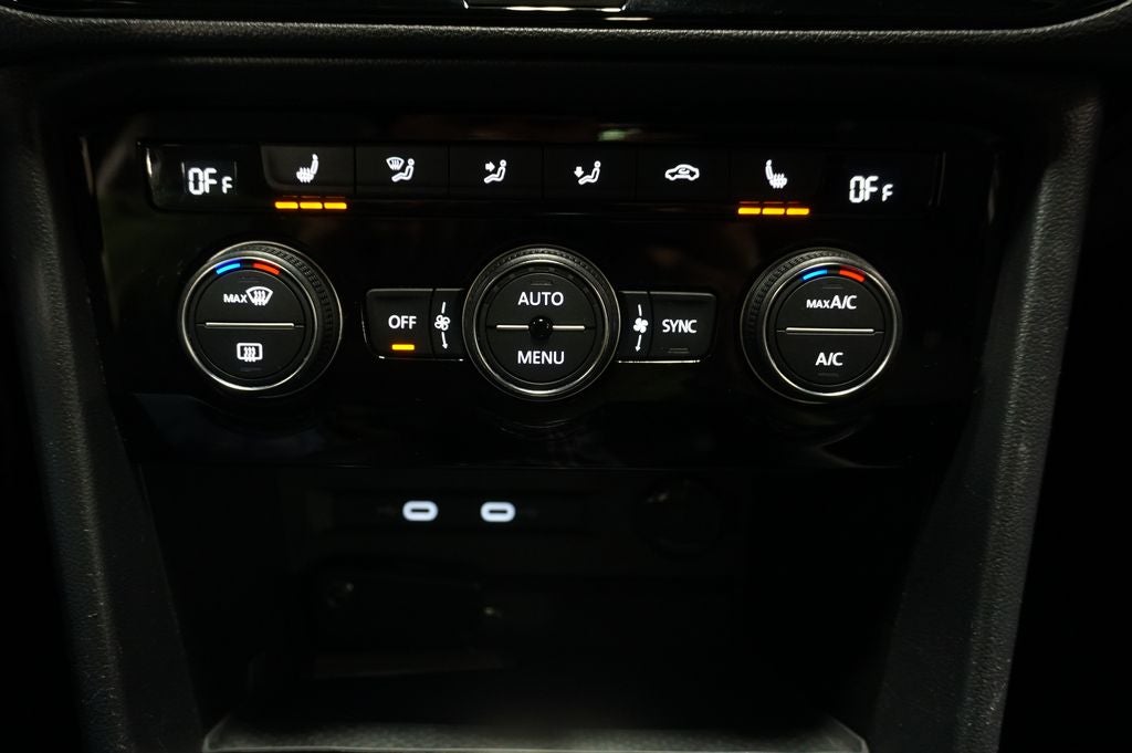 2023 Volkswagen Taos 1.5T SEL