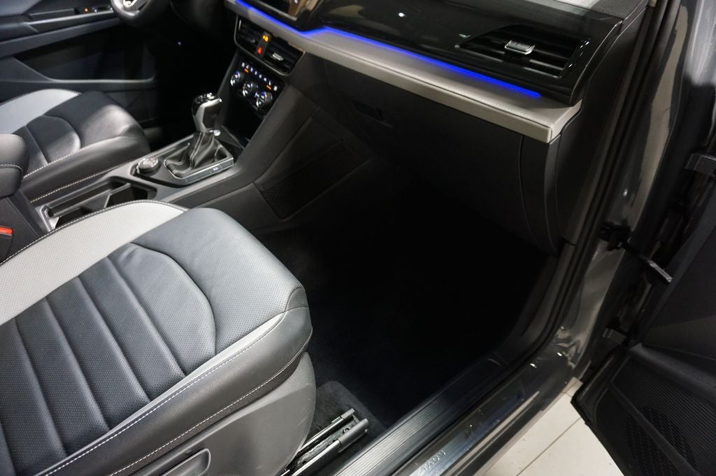 2023 Volkswagen Taos 1.5T SEL