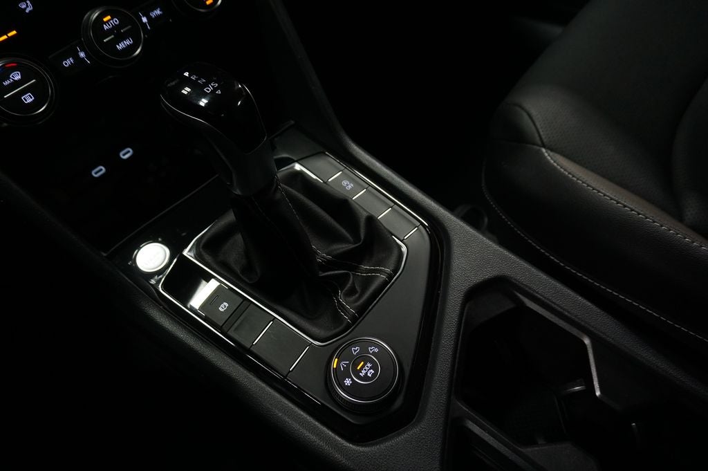 2023 Volkswagen Taos 1.5T SEL