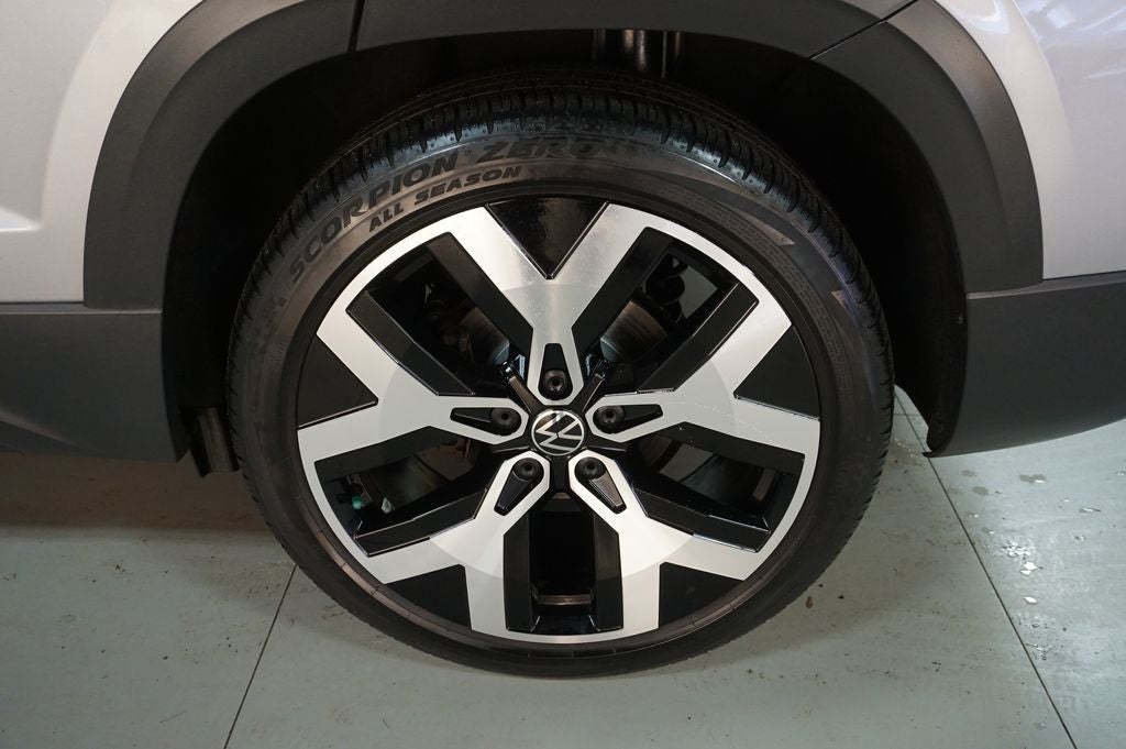 2023 Volkswagen Taos 1.5T SEL