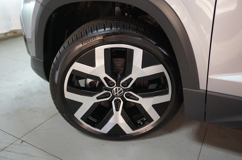 2023 Volkswagen Taos 1.5T SEL