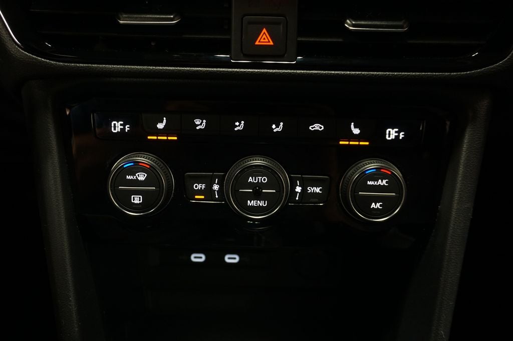2023 Volkswagen Taos 1.5T SEL
