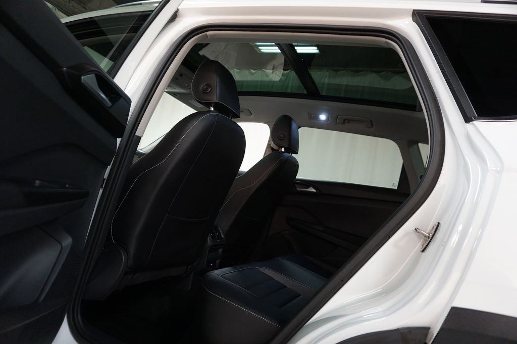 2023 Volkswagen Taos 1.5T SEL