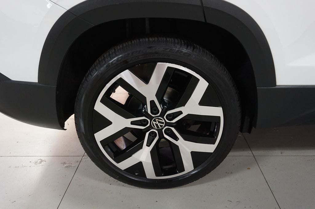 2023 Volkswagen Taos 1.5T SEL