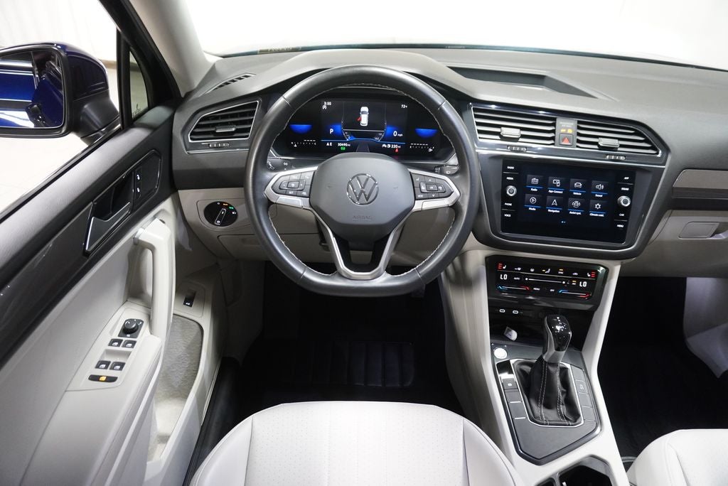 2023 Volkswagen Tiguan 2.0T SE