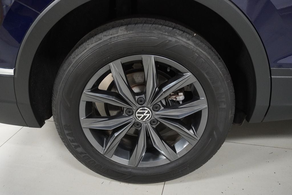 2023 Volkswagen Tiguan 2.0T SE
