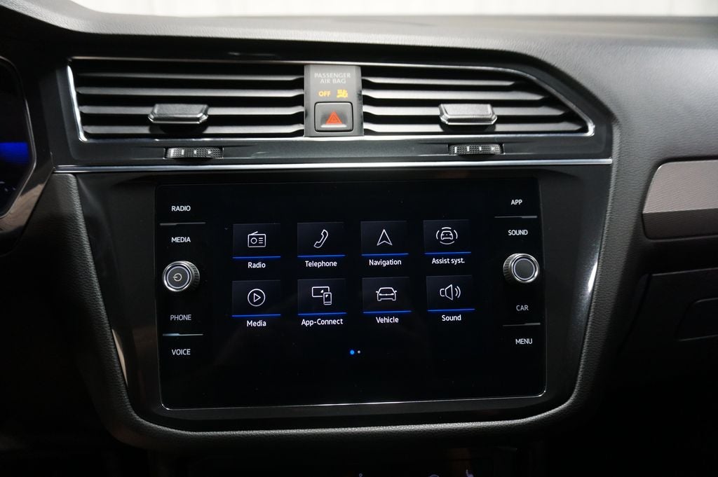 2023 Volkswagen Tiguan 2.0T SE