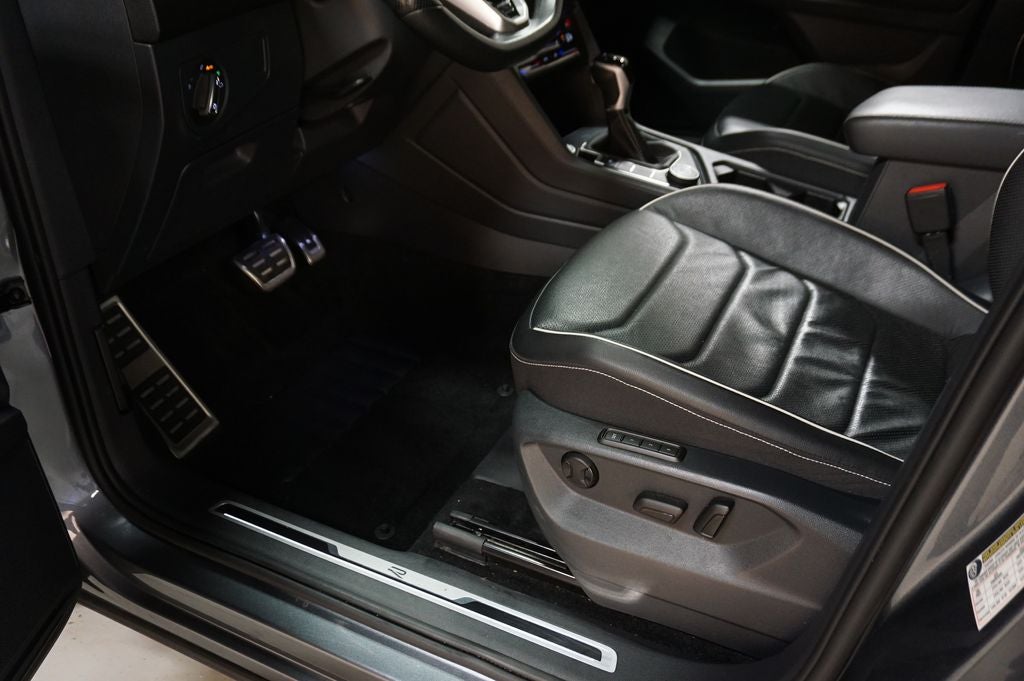 2023 Volkswagen Tiguan 2.0T SEL R-Line