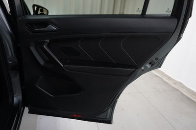 2023 Volkswagen Tiguan 2.0T SEL R-Line