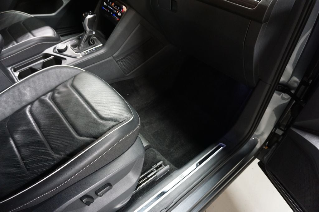 2023 Volkswagen Tiguan 2.0T SEL R-Line