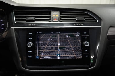2024 Volkswagen Tiguan 2.0T SEL R-Line