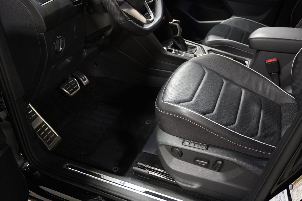 2024 Volkswagen Tiguan 2.0T SEL R-Line