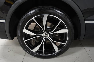 2024 Volkswagen Tiguan 2.0T SEL R-Line
