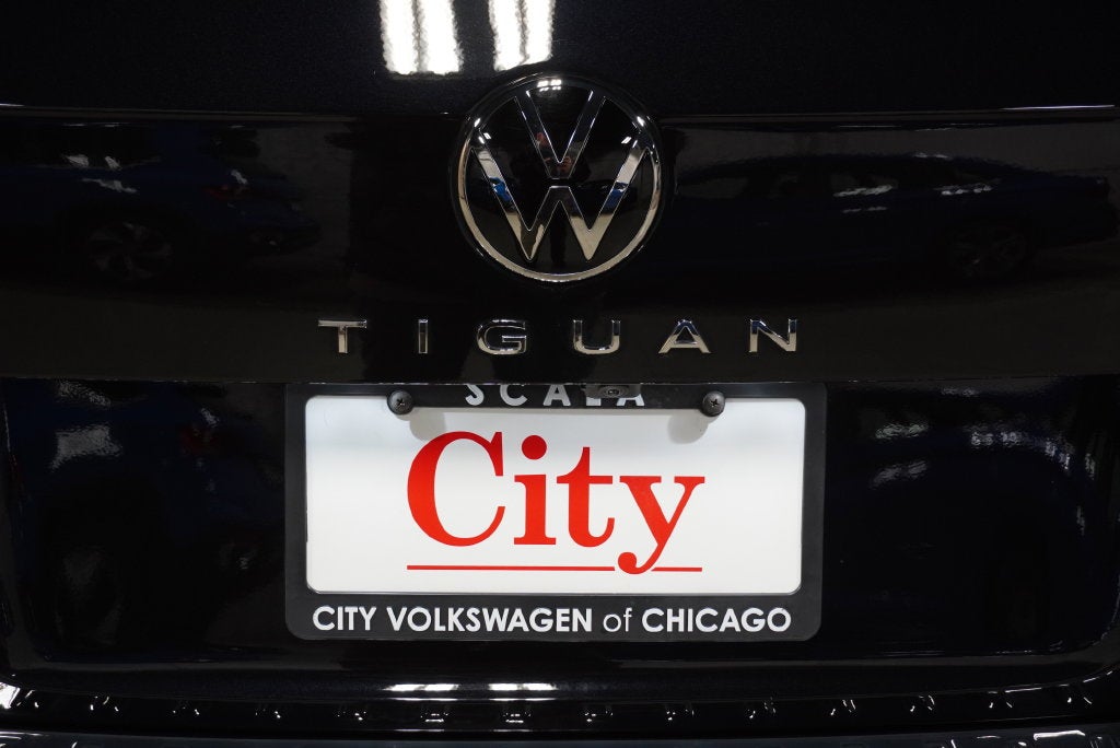 2024 Volkswagen Tiguan 2.0T SEL R-Line