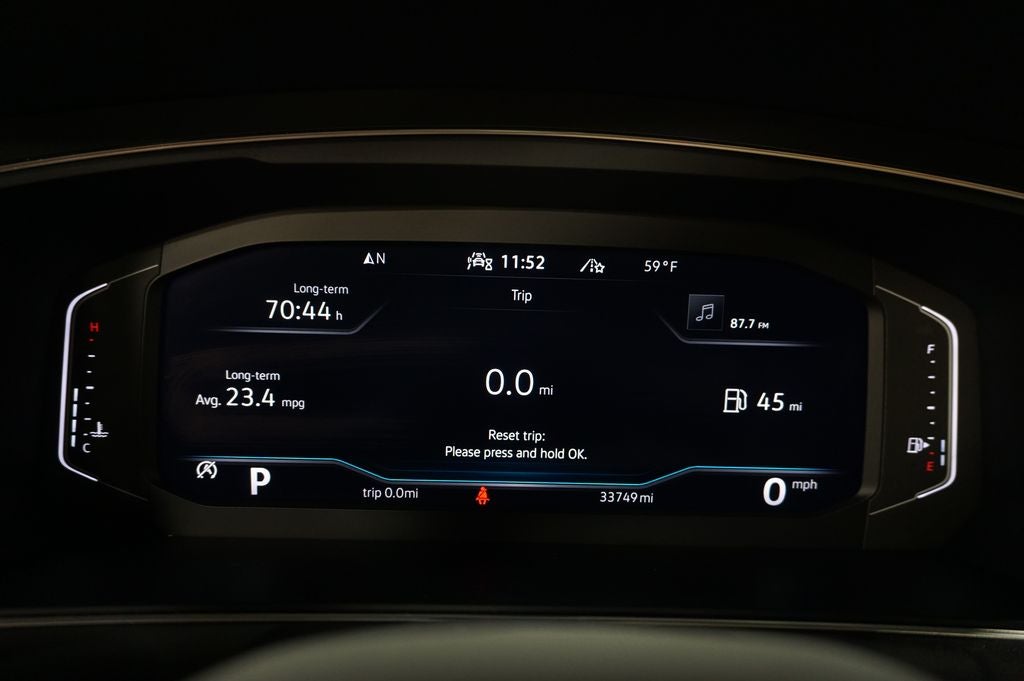 2022 Volkswagen Tiguan 2.0T SEL R-Line