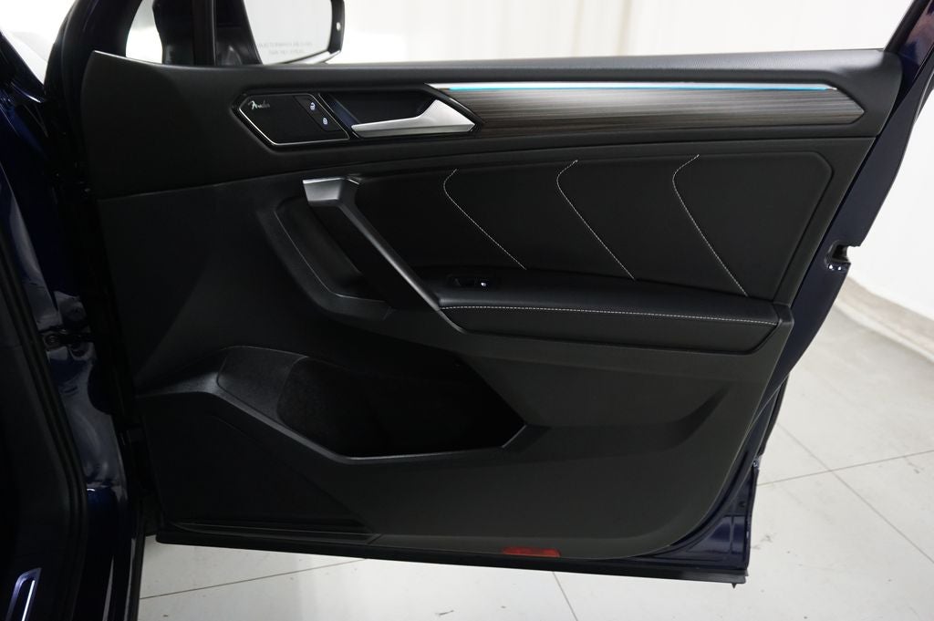 2022 Volkswagen Tiguan 2.0T SEL R-Line