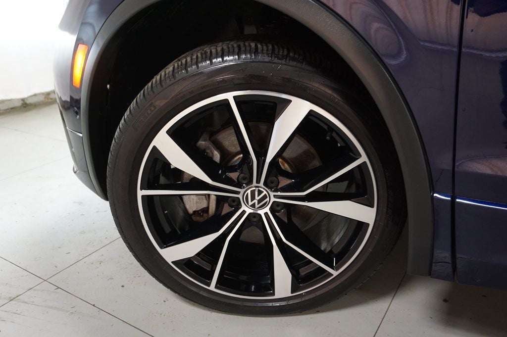 2022 Volkswagen Tiguan 2.0T SEL R-Line