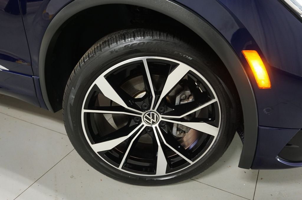 2022 Volkswagen Tiguan 2.0T SEL R-Line