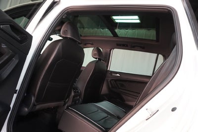 2022 Volkswagen Tiguan 2.0T SEL R-Line
