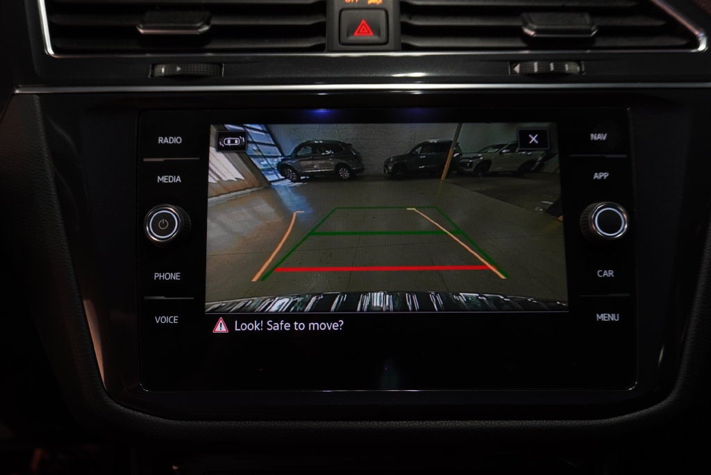 2022 Volkswagen Tiguan 2.0T SEL R-Line