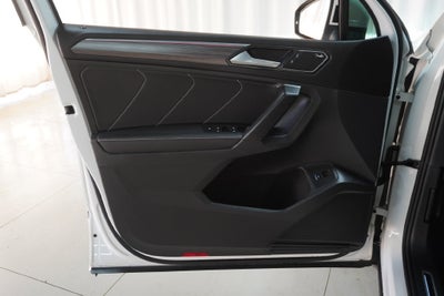 2022 Volkswagen Tiguan 2.0T SEL R-Line