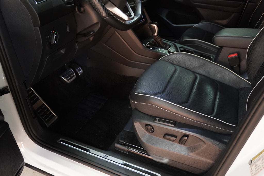 2022 Volkswagen Tiguan 2.0T SEL R-Line