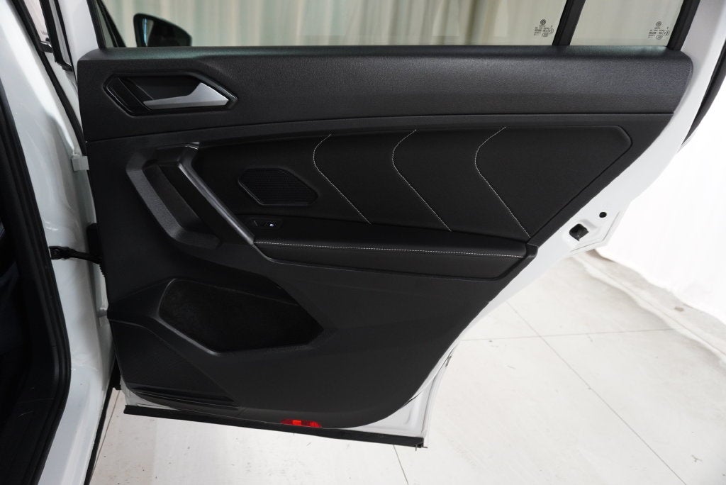 2022 Volkswagen Tiguan 2.0T SEL R-Line