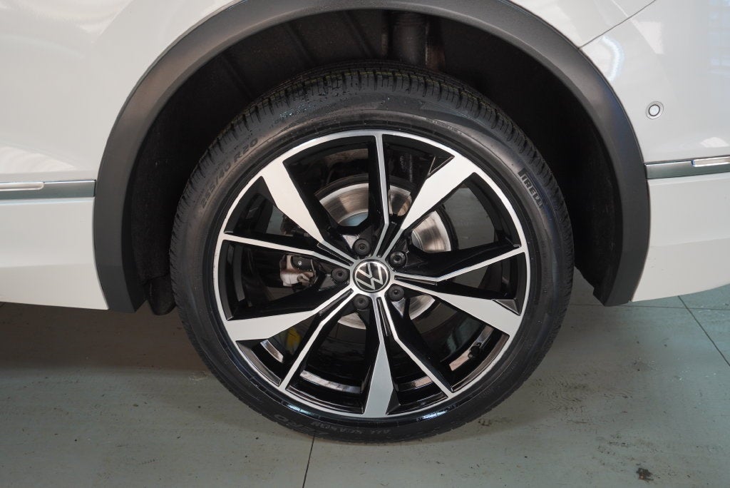 2022 Volkswagen Tiguan 2.0T SEL R-Line