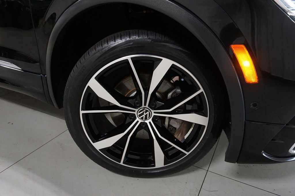 2022 Volkswagen Tiguan 2.0T SEL R-Line