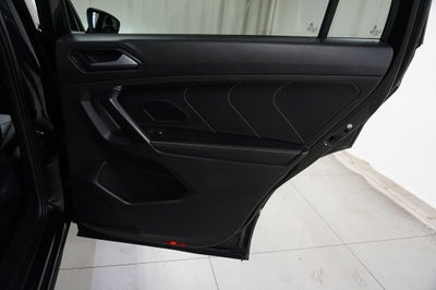 2022 Volkswagen Tiguan 2.0T SEL R-Line