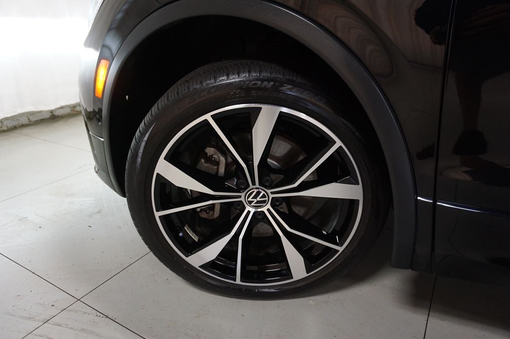 2022 Volkswagen Tiguan 2.0T SEL R-Line