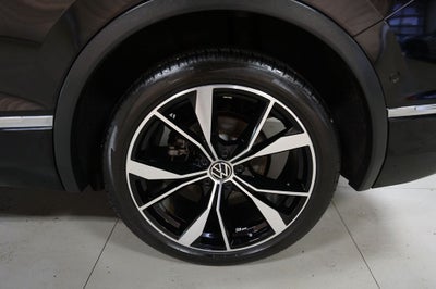 2022 Volkswagen Tiguan 2.0T SEL R-Line