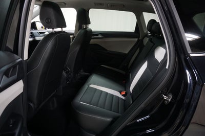 2026 Volkswagen Taos 1.5T SEL
