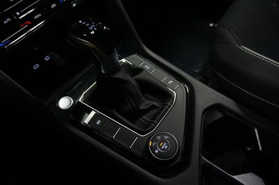 2026 Volkswagen Taos 1.5T SEL