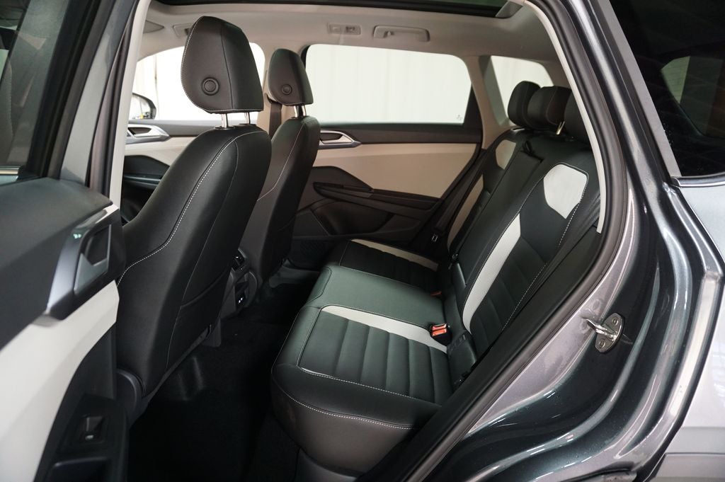 2026 Volkswagen Taos 1.5T SEL