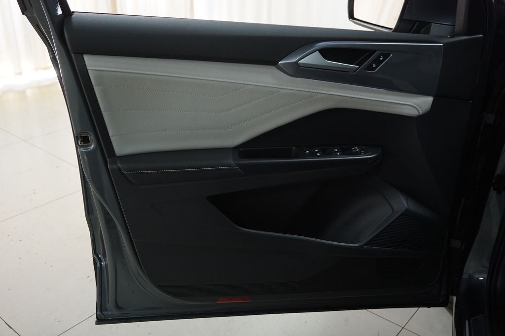 2026 Volkswagen Taos 1.5T SEL