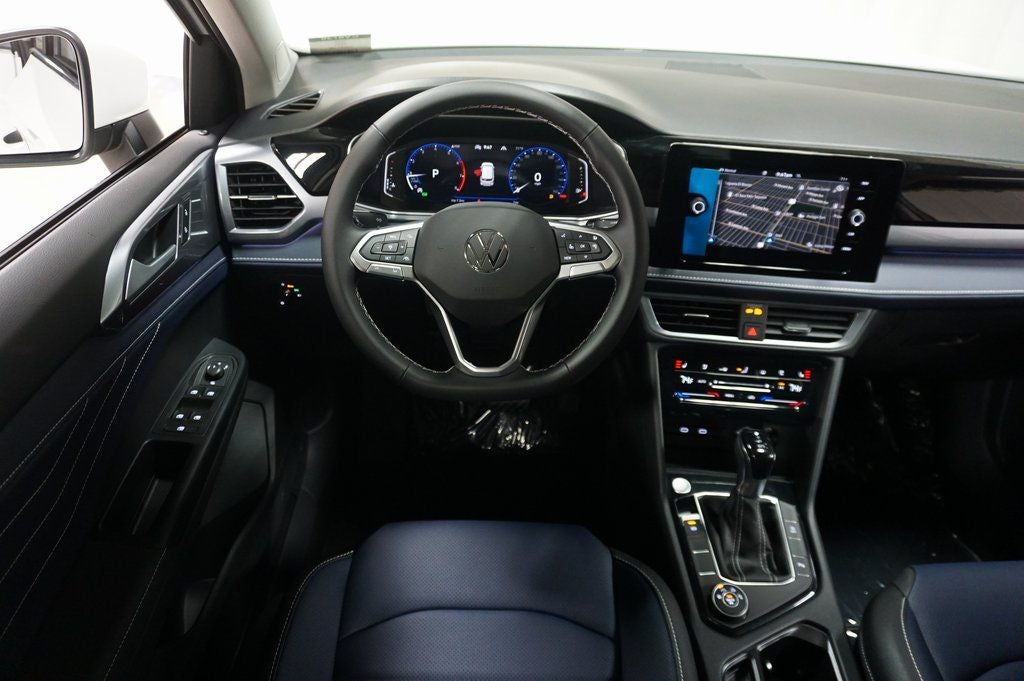 2025 Volkswagen Taos 1.5T SEL